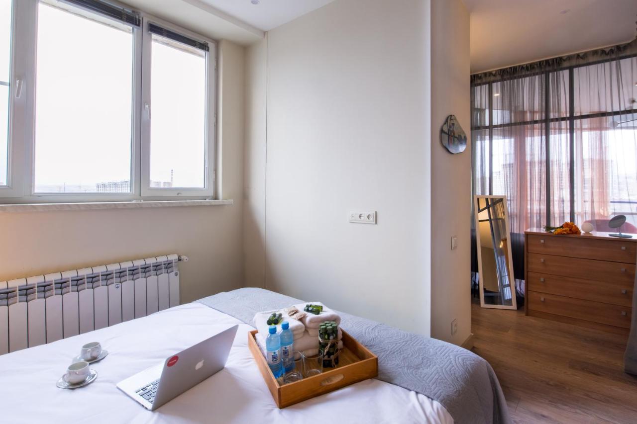 Hotelise L Bird Eye Apartment Ереван Экстерьер фото
